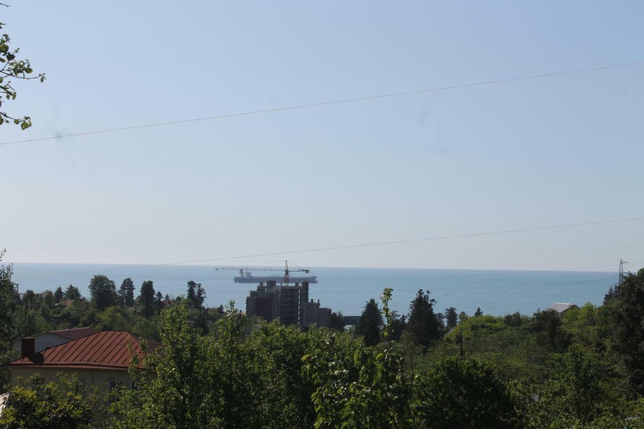 Apartment Murad Батуми Екстериор снимка